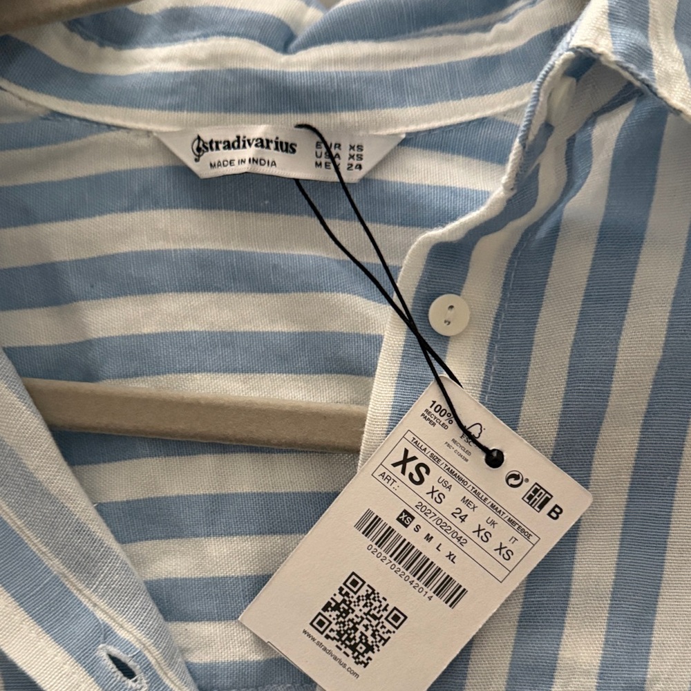Stradivarius Light Blue and White Striped Shirt - Picture 2 of 3